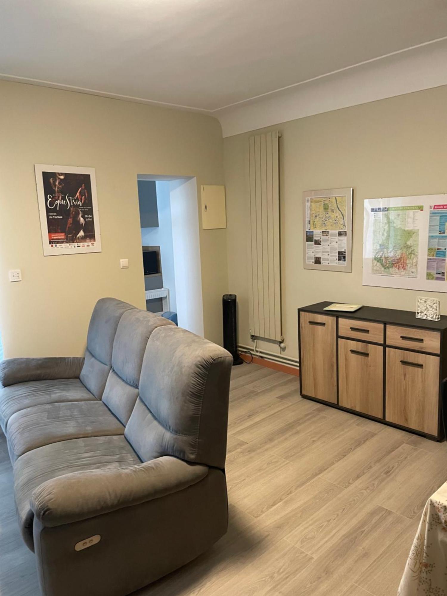 Ferienwohnung Chez Line Et Francis Tarbes Exterior foto